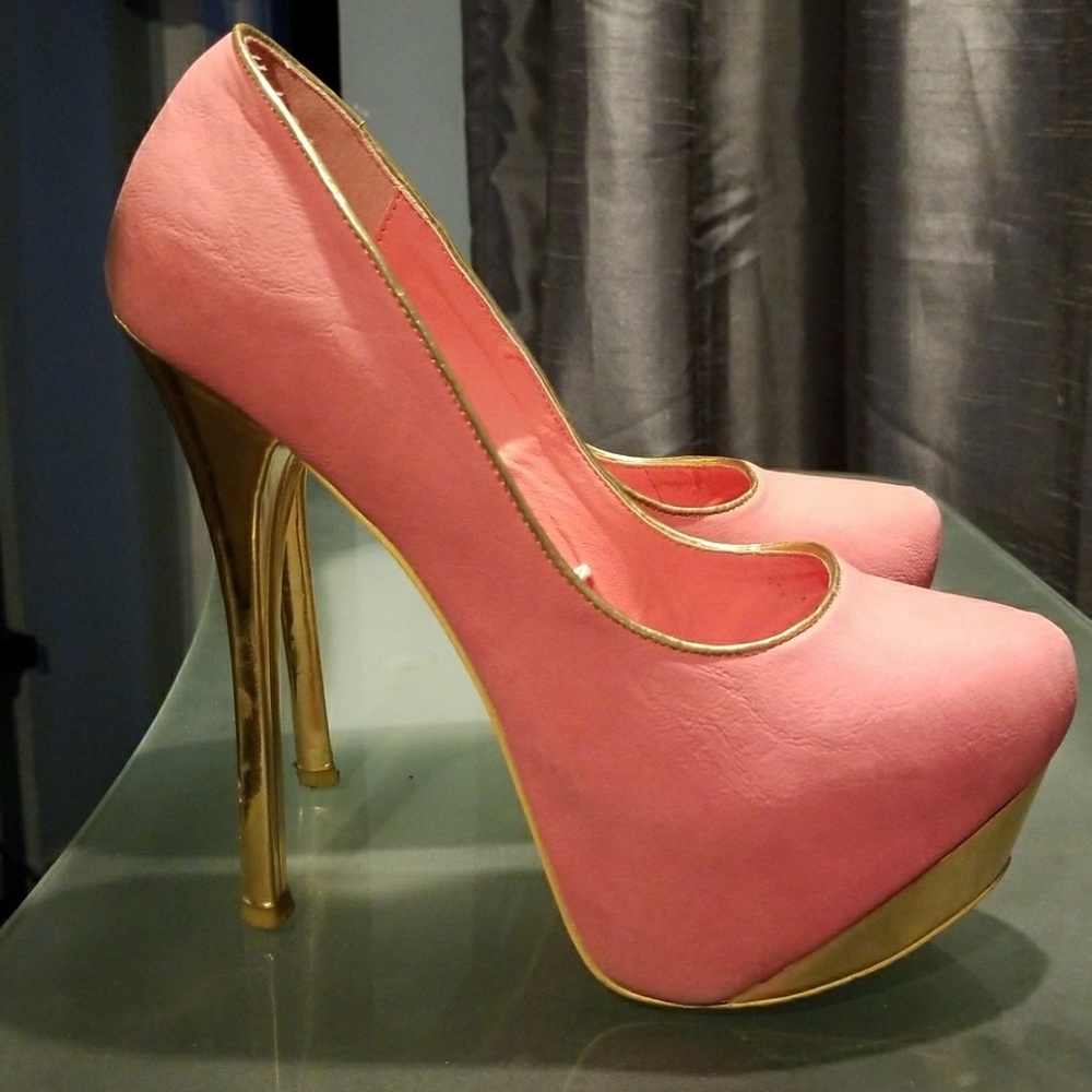 Coral Hidden Platform Wedge